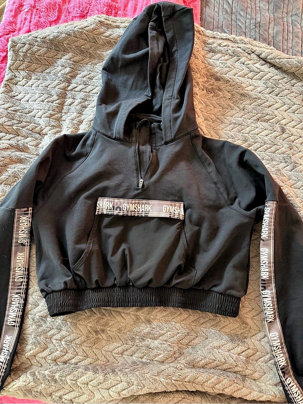 Gymshark Logo Tape Quarter-Zip Cropped Hoodie Black